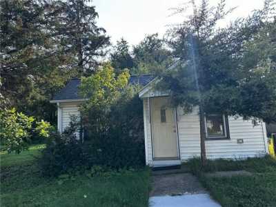 Home For Sale in Dodge Center, Minnesota