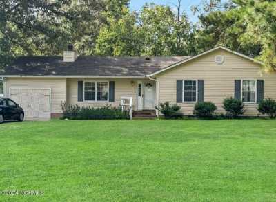 Home For Sale in Elizabeth City, North Carolina