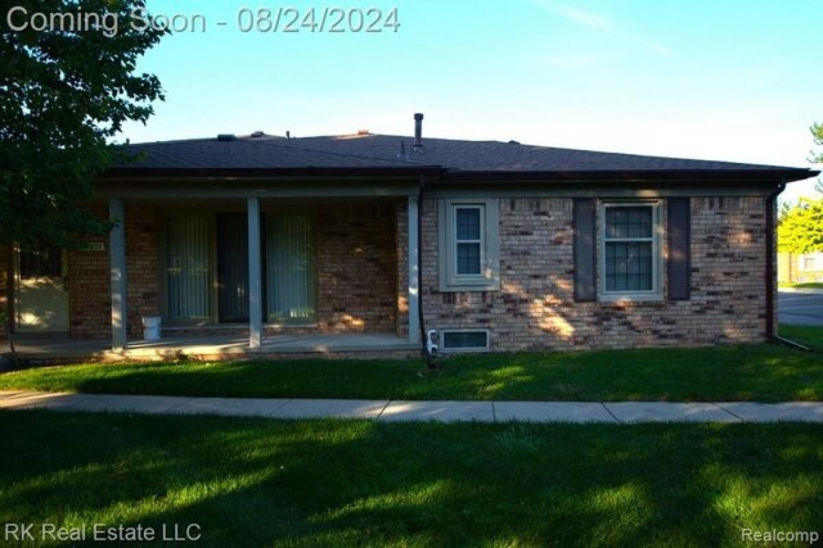 Picture of Home For Sale in Shelby Township, Michigan, United States