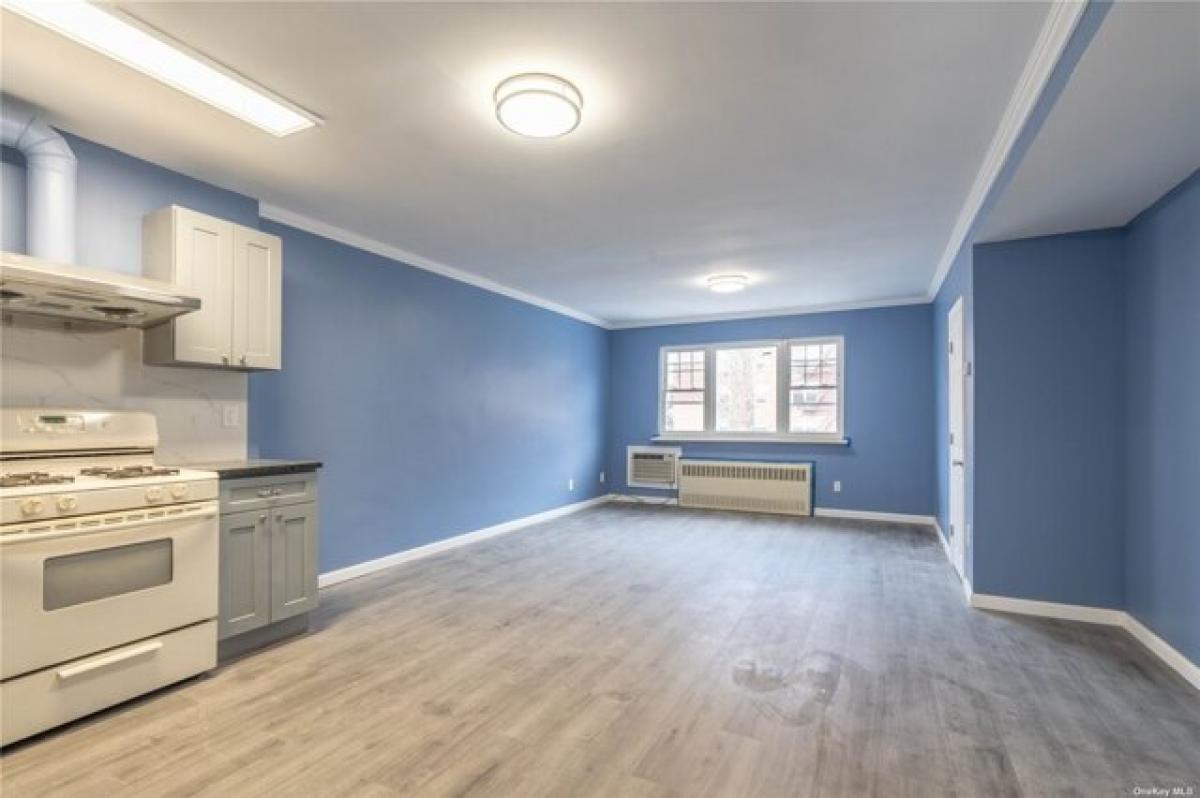 Picture of Apartment For Rent in Flushing, New York, United States