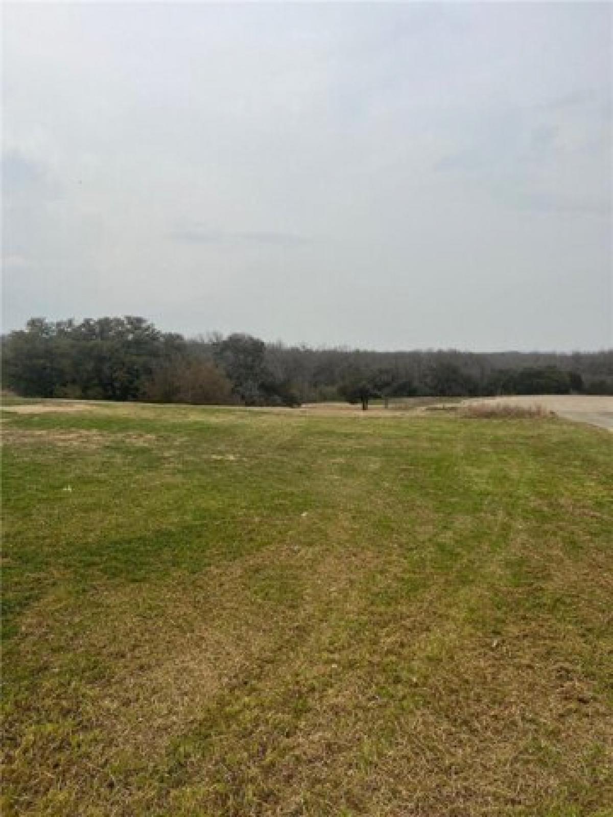 Picture of Residential Land For Sale in Waco, Texas, United States