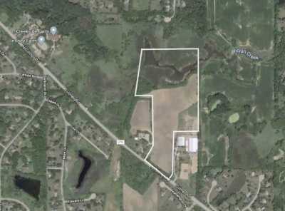 Residential Land For Sale in Hawthorn Woods, Illinois