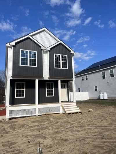 Home For Sale in Warren, Massachusetts