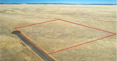 Residential Land For Sale in Prescott Valley, Arizona