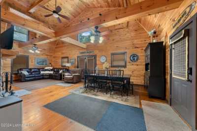 Home For Sale in Bee Spring, Kentucky