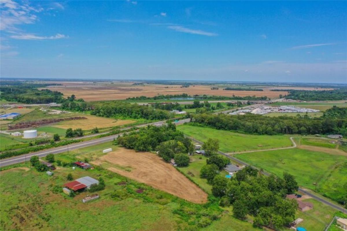 Picture of Residential Land For Sale in Wharton, Texas, United States