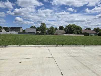 Residential Land For Sale in Clinton, Illinois