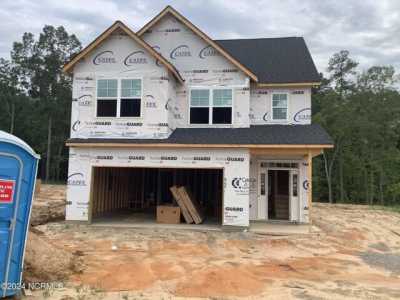 Home For Sale in Aberdeen, North Carolina