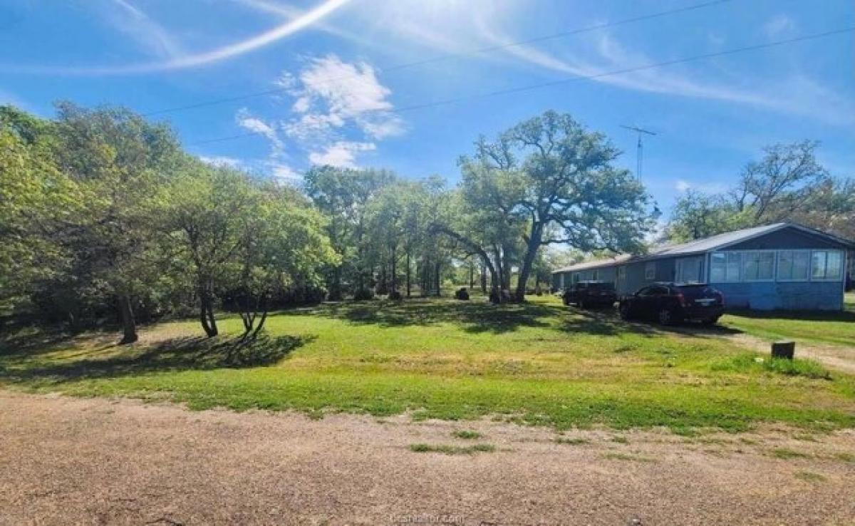 Picture of Residential Land For Sale in Somerville, Texas, United States