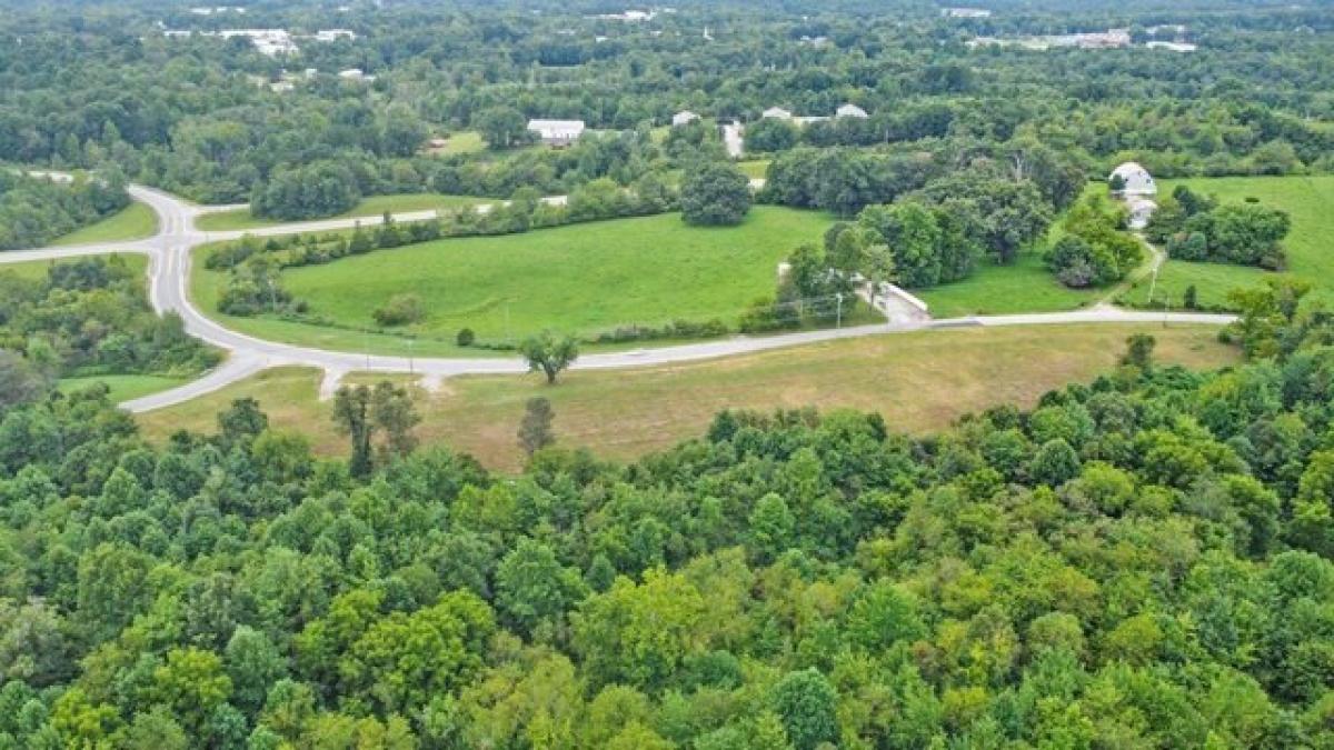 Picture of Residential Land For Sale in Jamestown, Tennessee, United States