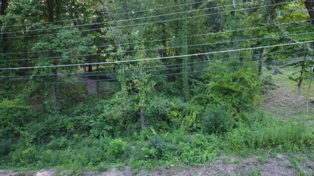 Picture of Residential Land For Sale in Hixson, Tennessee, United States