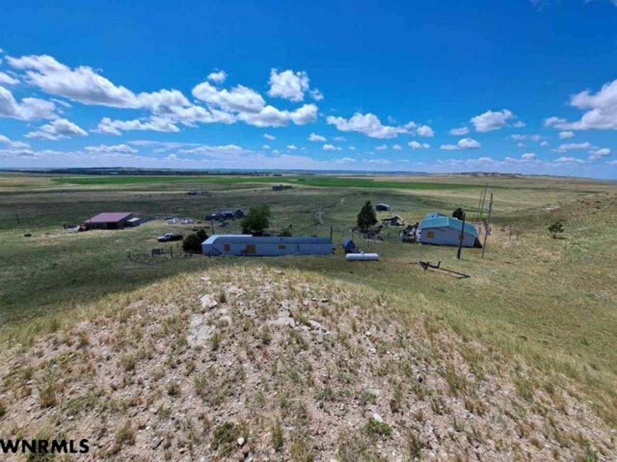 Picture of Home For Sale in Scottsbluff, Nebraska, United States