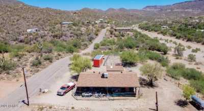 Home For Sale in Black Canyon City, Arizona