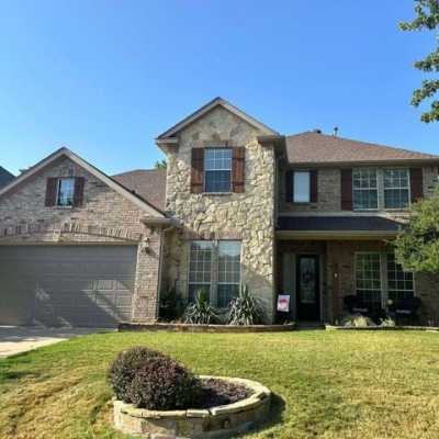 Home For Sale in Hickory Creek, Texas