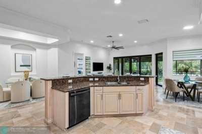 Home For Sale in Parkland, Florida