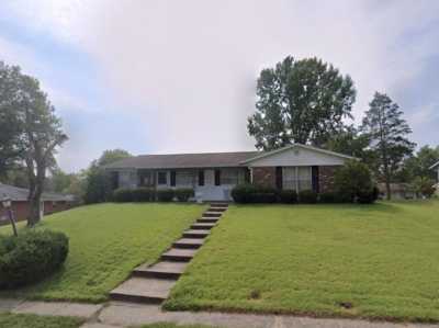 Home For Rent in Swansea, Illinois