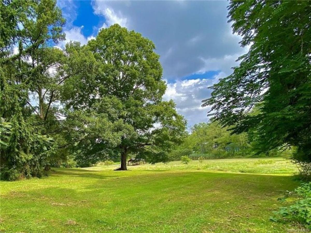 Picture of Home For Sale in Rhinecliff, New York, United States