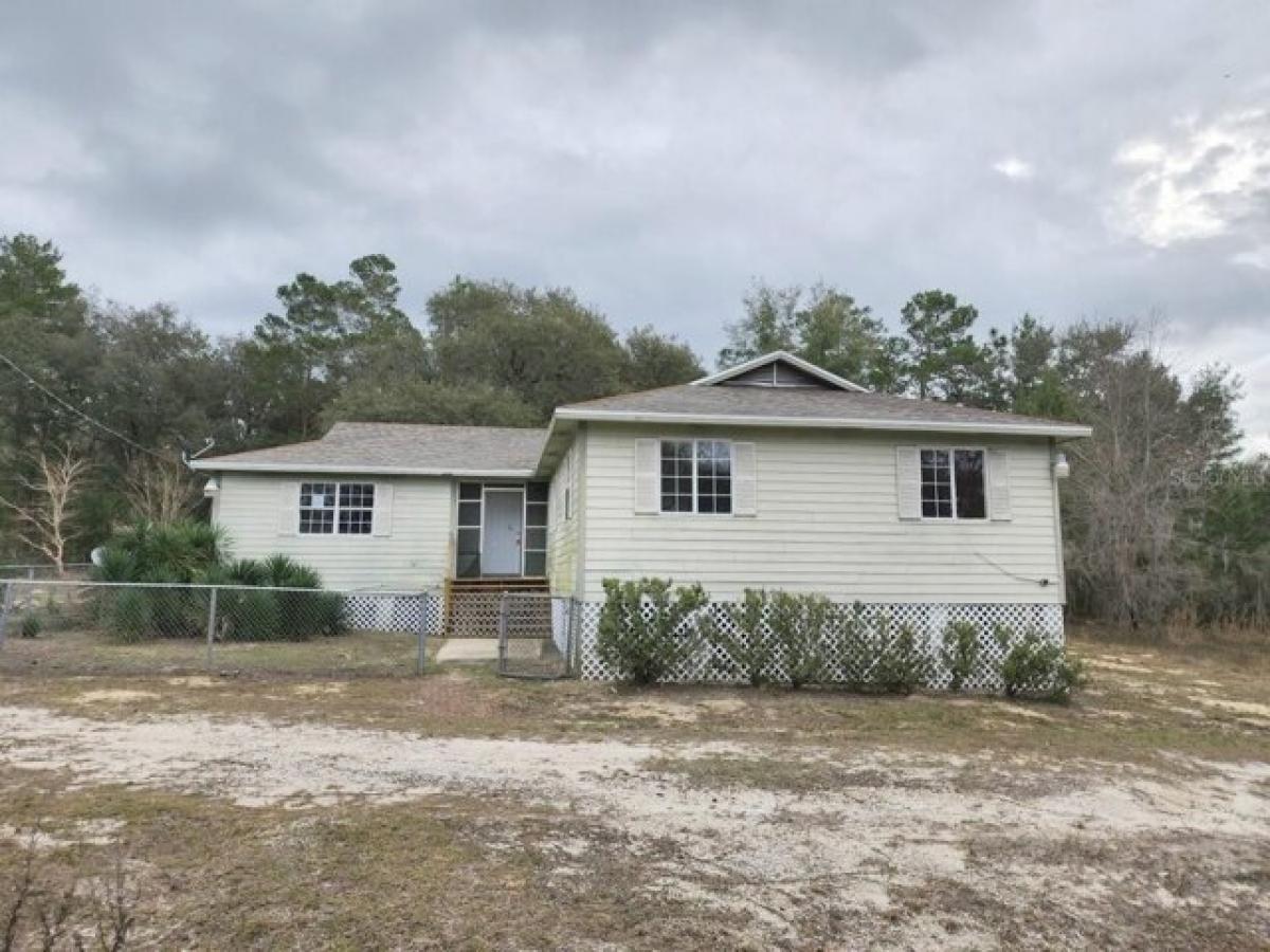 Picture of Home For Sale in Hawthorne, Florida, United States