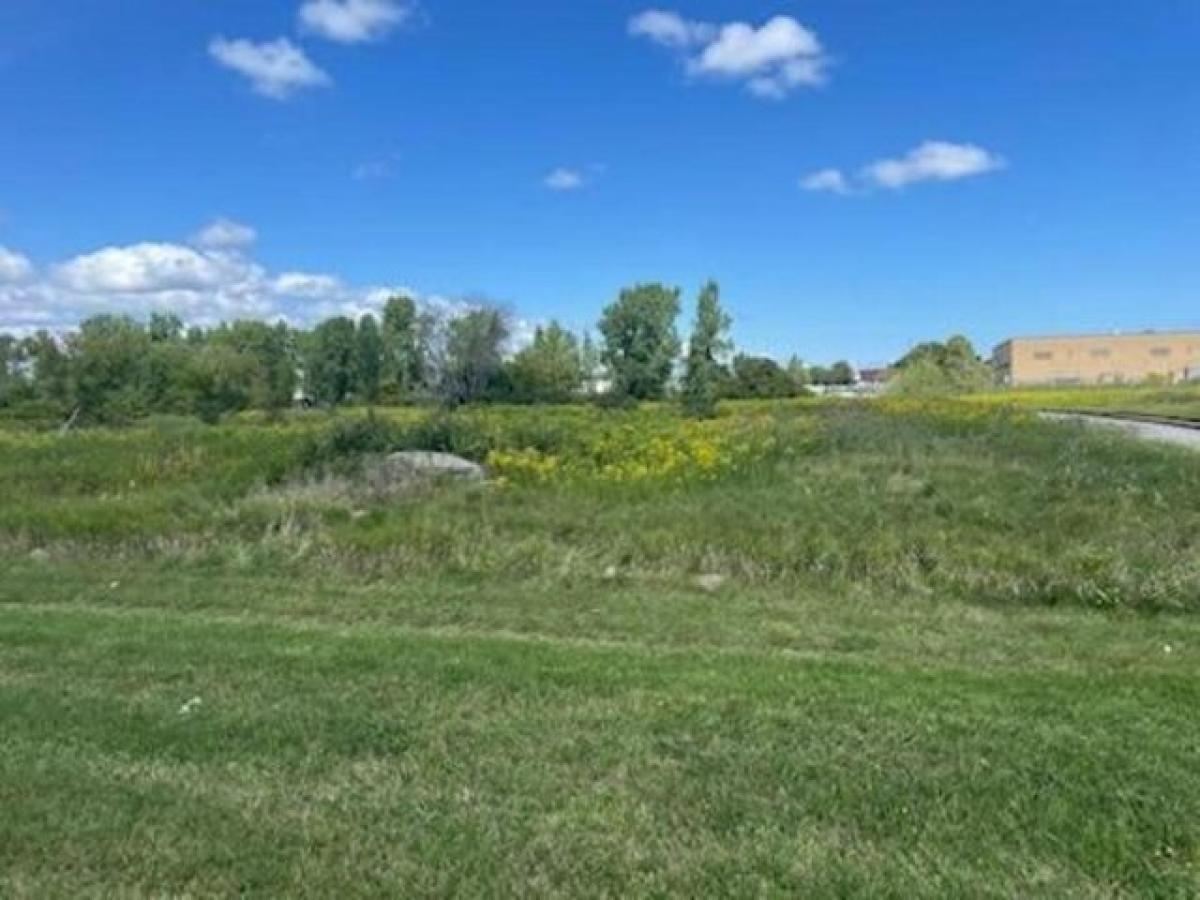 Picture of Residential Land For Sale in Green Bay, Wisconsin, United States