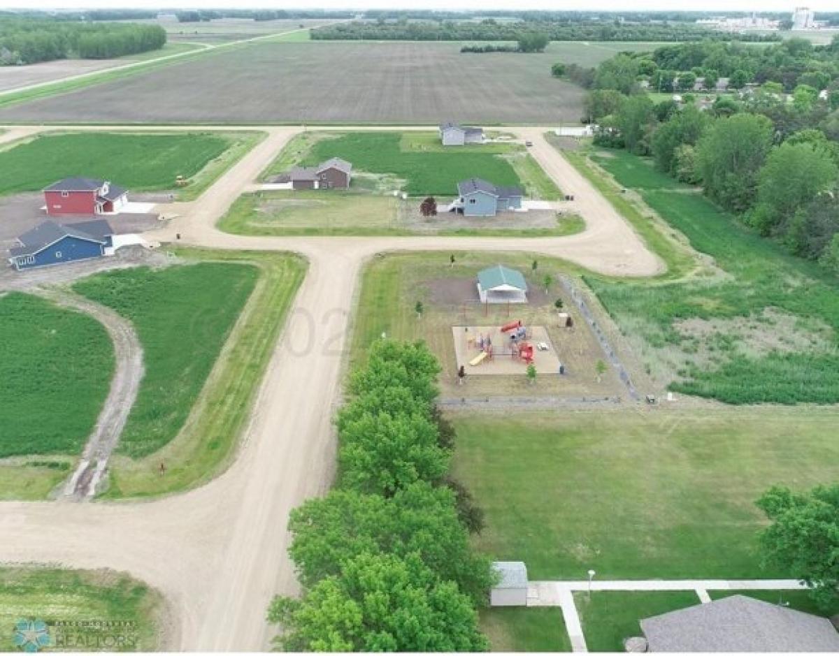 Picture of Residential Land For Rent in Hankinson, North Dakota, United States