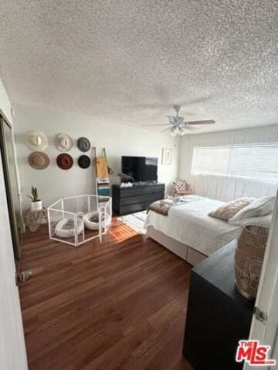 Home For Rent in Sherman Oaks, California