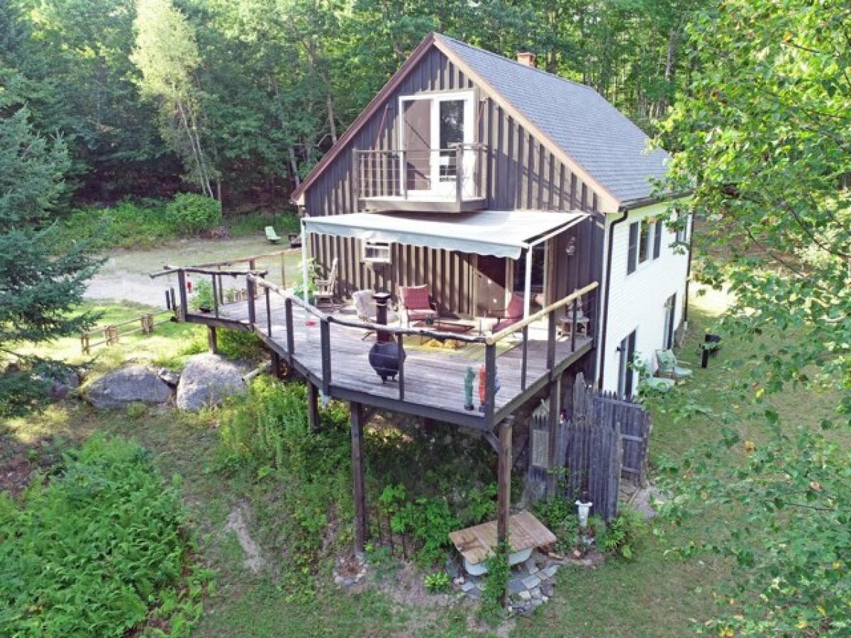 Picture of Home For Sale in Ellsworth, Maine, United States