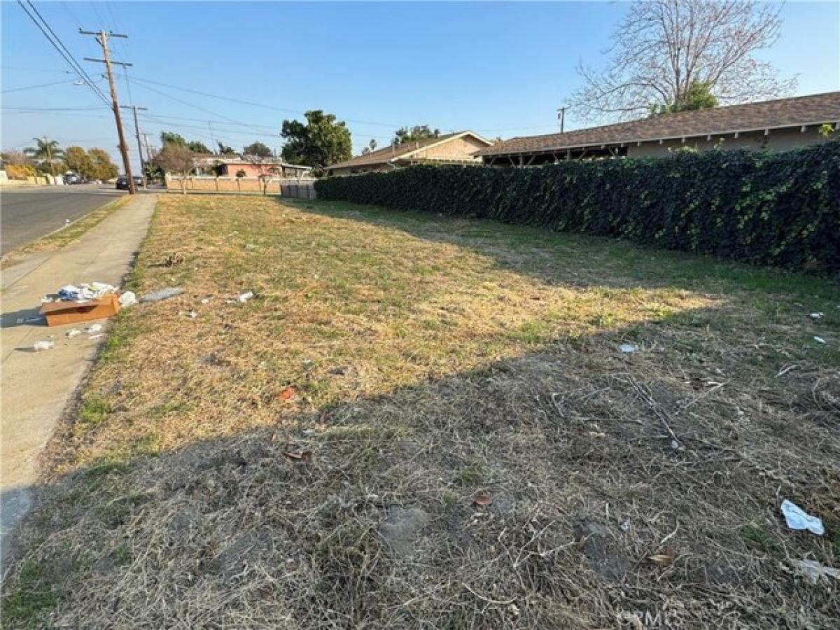 Picture of Residential Land For Sale in San Bernardino, California, United States