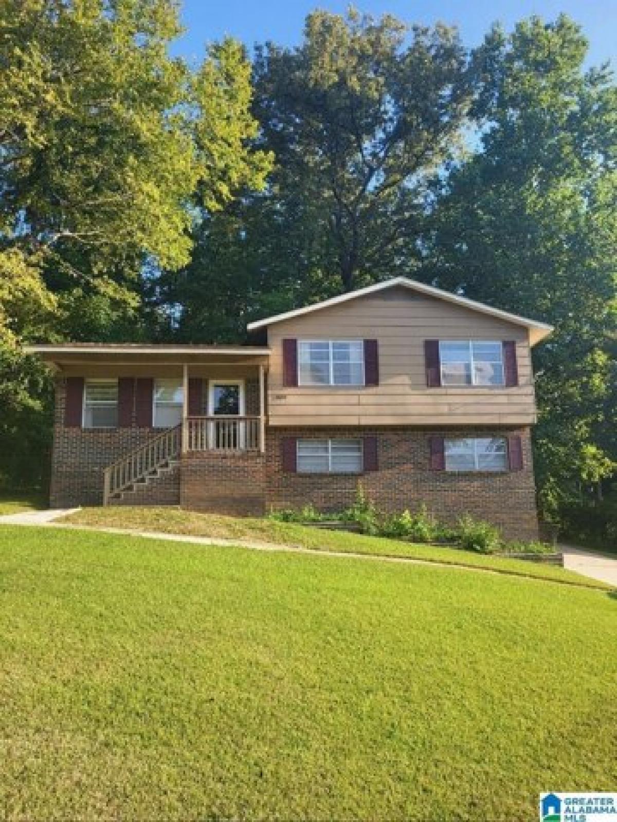 Picture of Home For Sale in Pinson, Alabama, United States