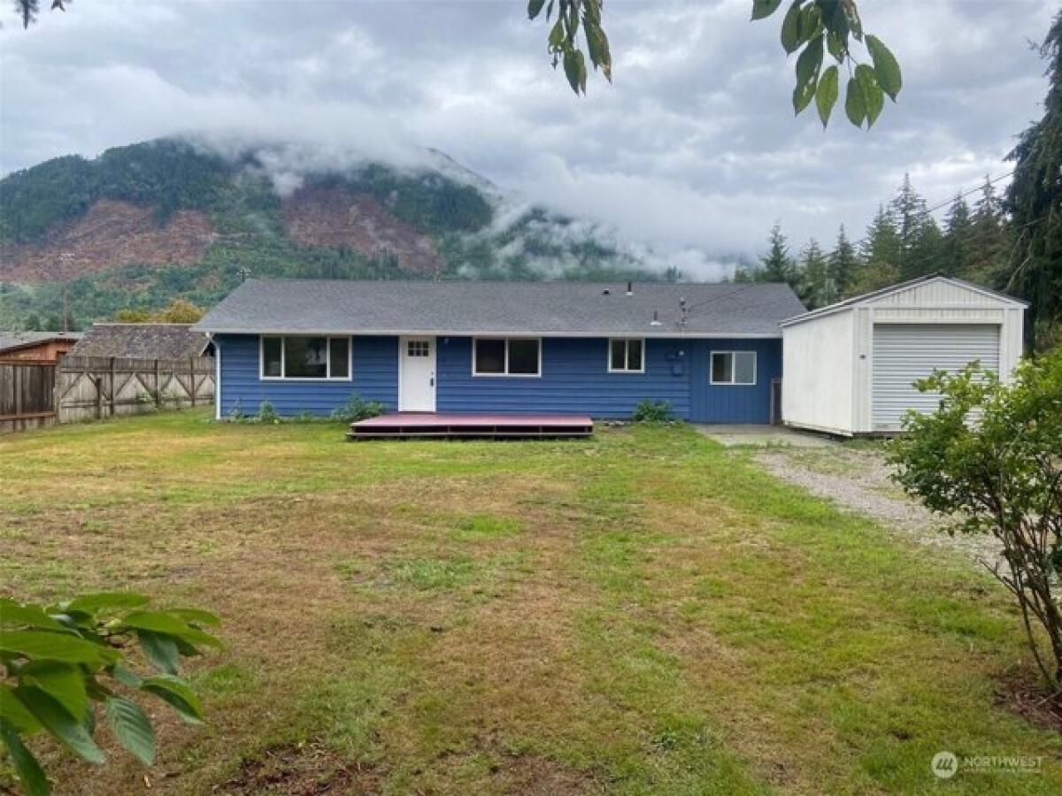 Picture of Home For Sale in Darrington, Washington, United States