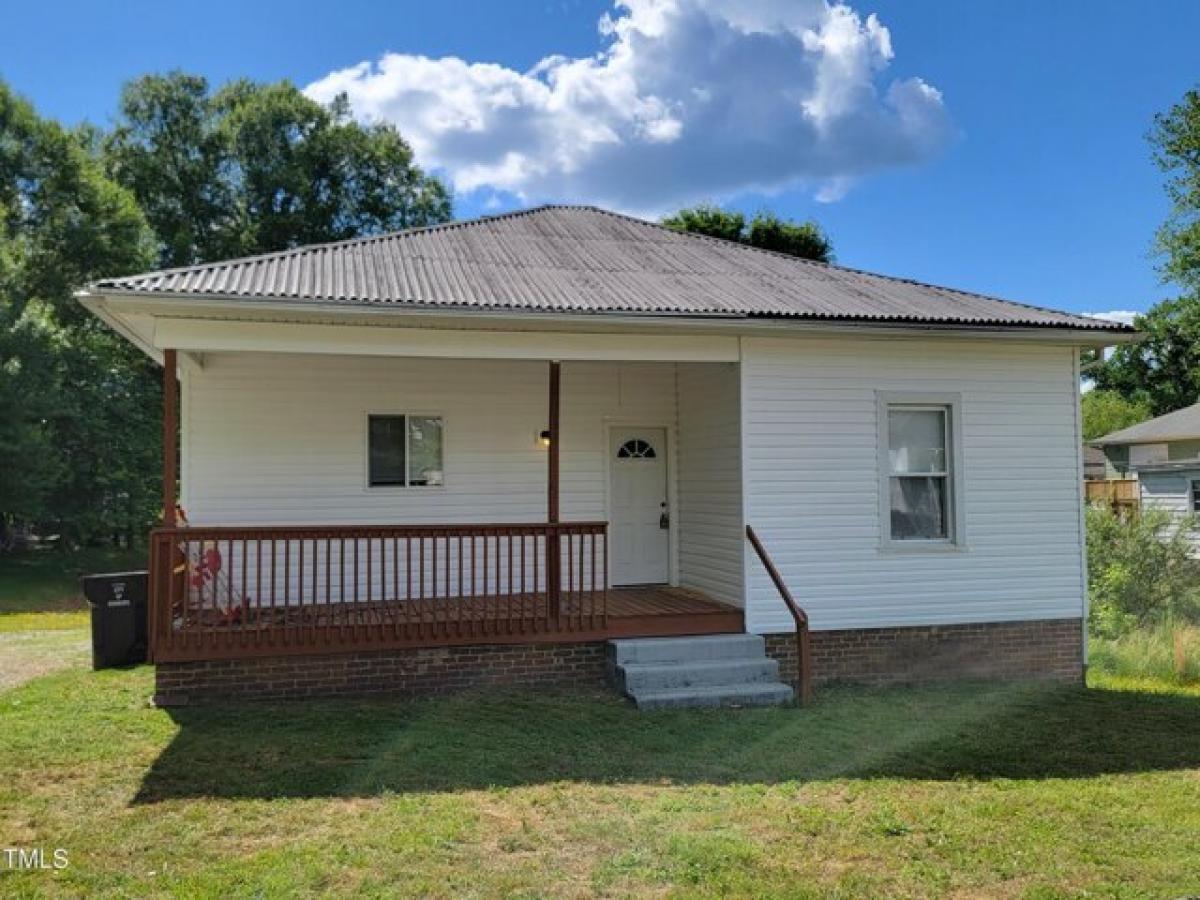 Picture of Home For Sale in Roxboro, North Carolina, United States