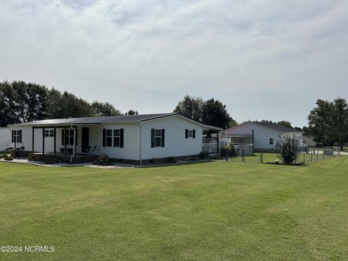 Picture of Home For Sale in Pikeville, North Carolina, United States