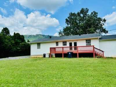 Home For Sale in Jasper, Tennessee