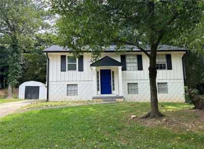 Home For Sale in Forest Park, Georgia