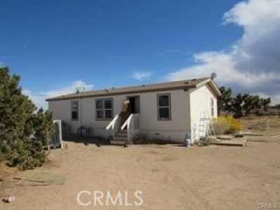 Home For Sale in Phelan, California