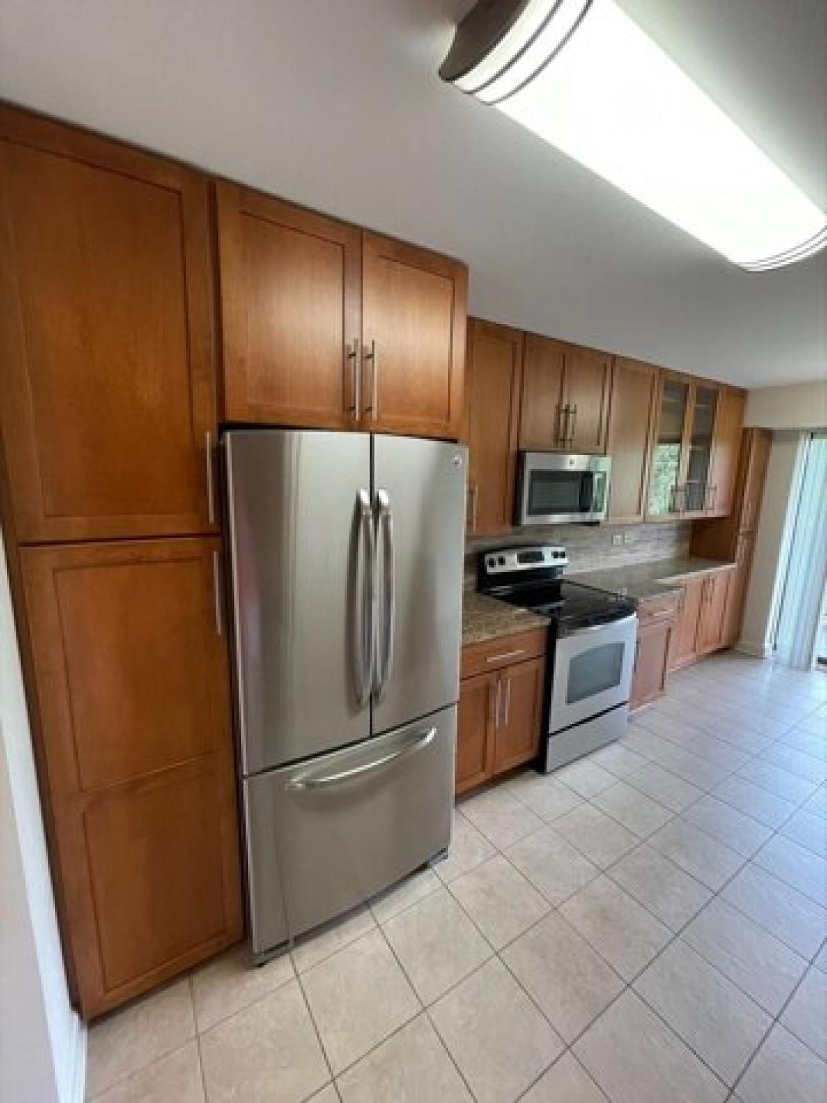 Picture of Apartment For Rent in Highland Park, Illinois, United States