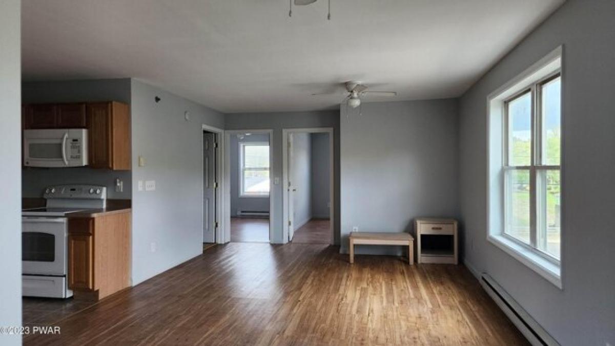 Picture of Apartment For Rent in Hawley, Pennsylvania, United States