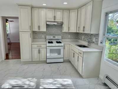 Home For Rent in Lynbrook, New York