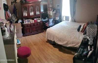 Home For Sale in Bayville, New Jersey