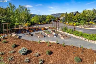 Residential Land For Sale in Hood River, Oregon