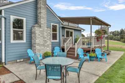 Home For Sale in La Center, Washington