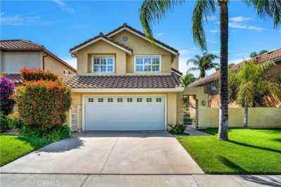 Home For Sale in Calabasas, California