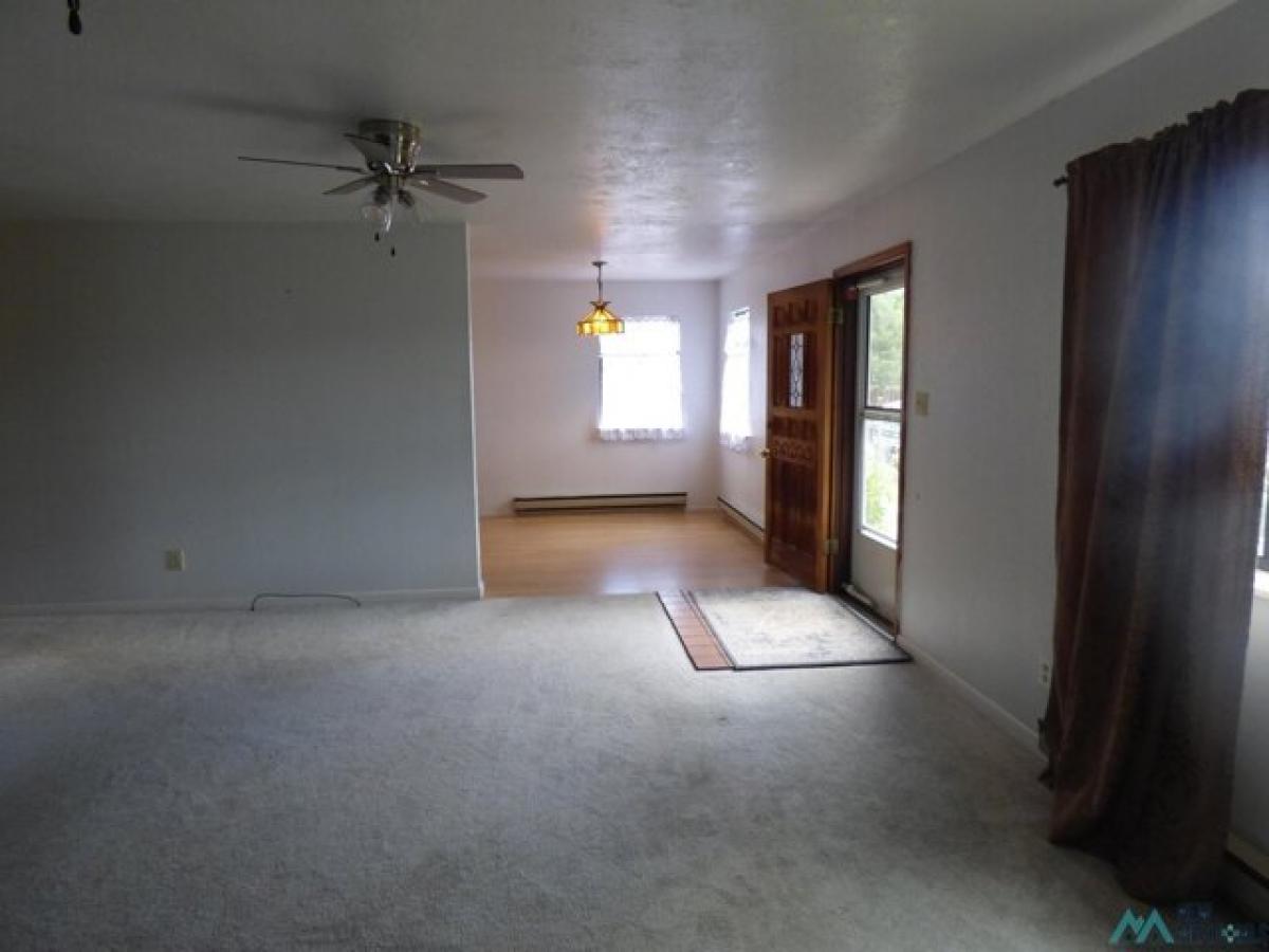 Picture of Home For Sale in Raton, New Mexico, United States