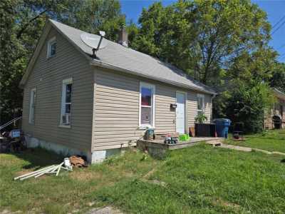 Home For Sale in Alton, Illinois