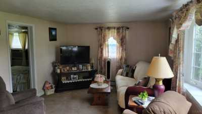 Home For Sale in Tecumseh, Michigan