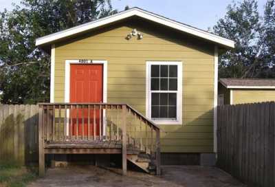 Home For Rent in Bacliff, Texas