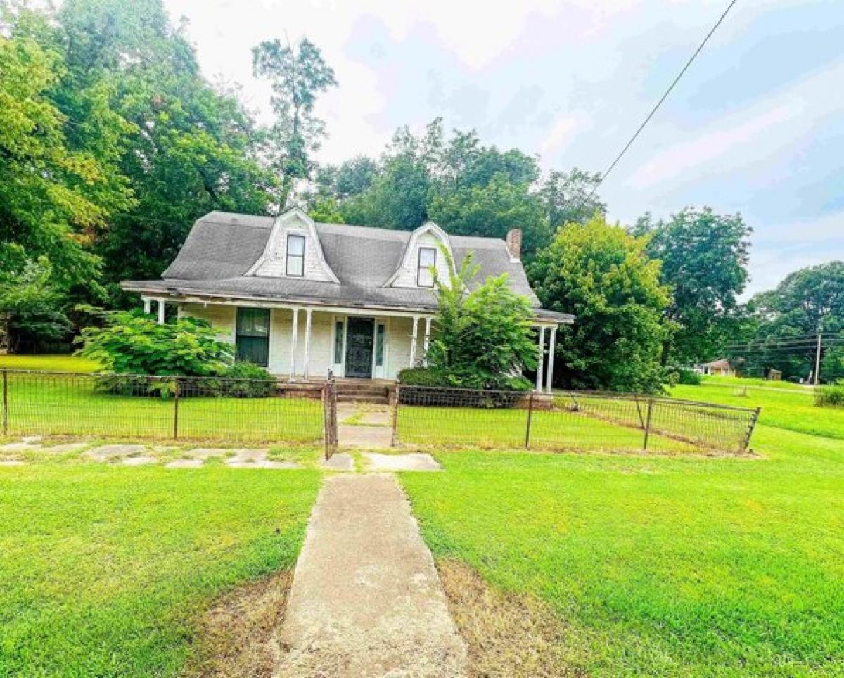 Picture of Home For Sale in Moscow, Tennessee, United States