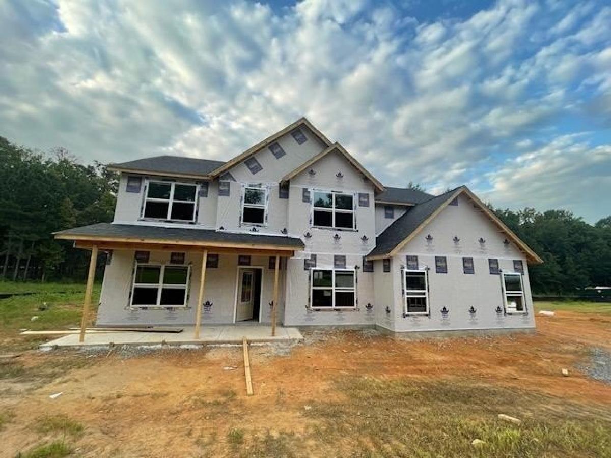 Picture of Home For Sale in Pine Mountain, Georgia, United States