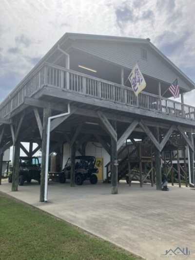 Home For Sale in Grand Isle, Louisiana