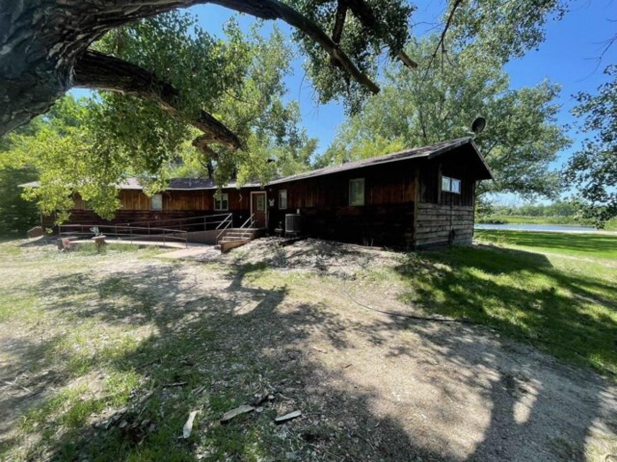 Picture of Home For Sale in North Platte, Nebraska, United States