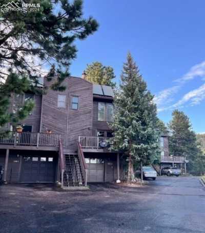 Home For Sale in Woodland Park, Colorado